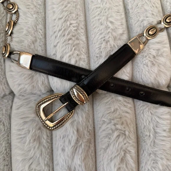 Brighton vintage 1995 Southwest-style concho belt. - Picture 2 of 7